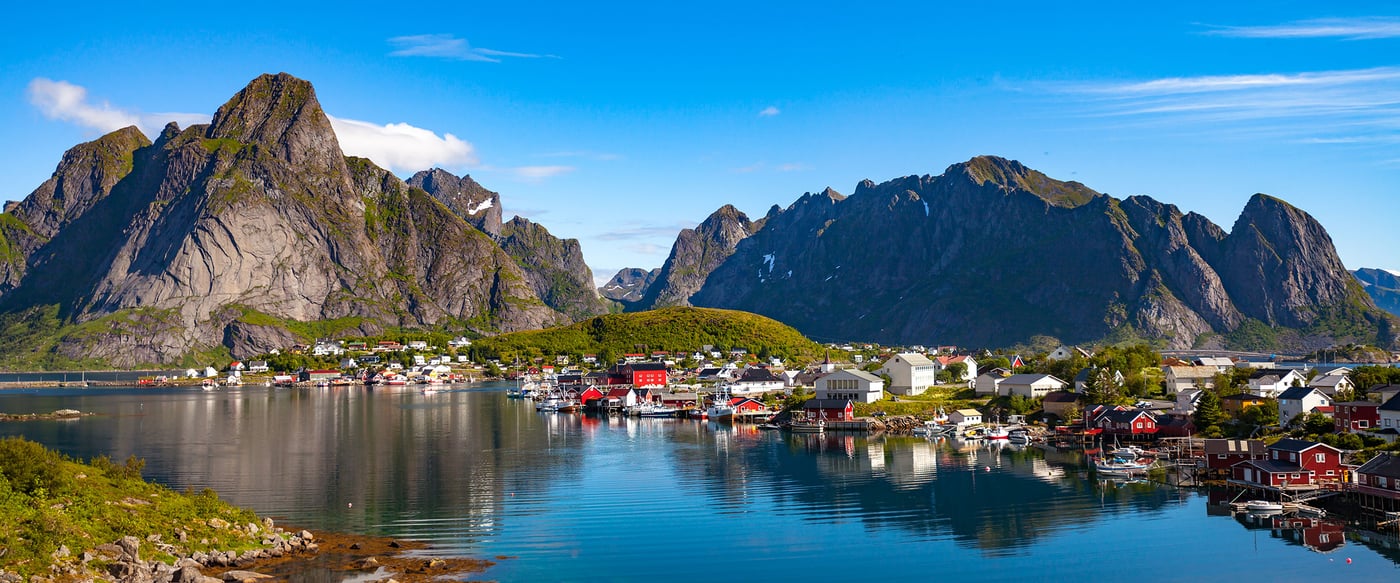 lofoten-archipelago-PDGWEMY